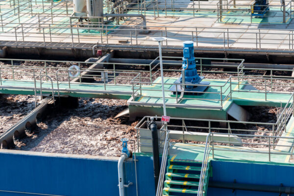 Recirculación de fangos en depuradoras: por qué es clave para un tratamiento de aguas eficiente
